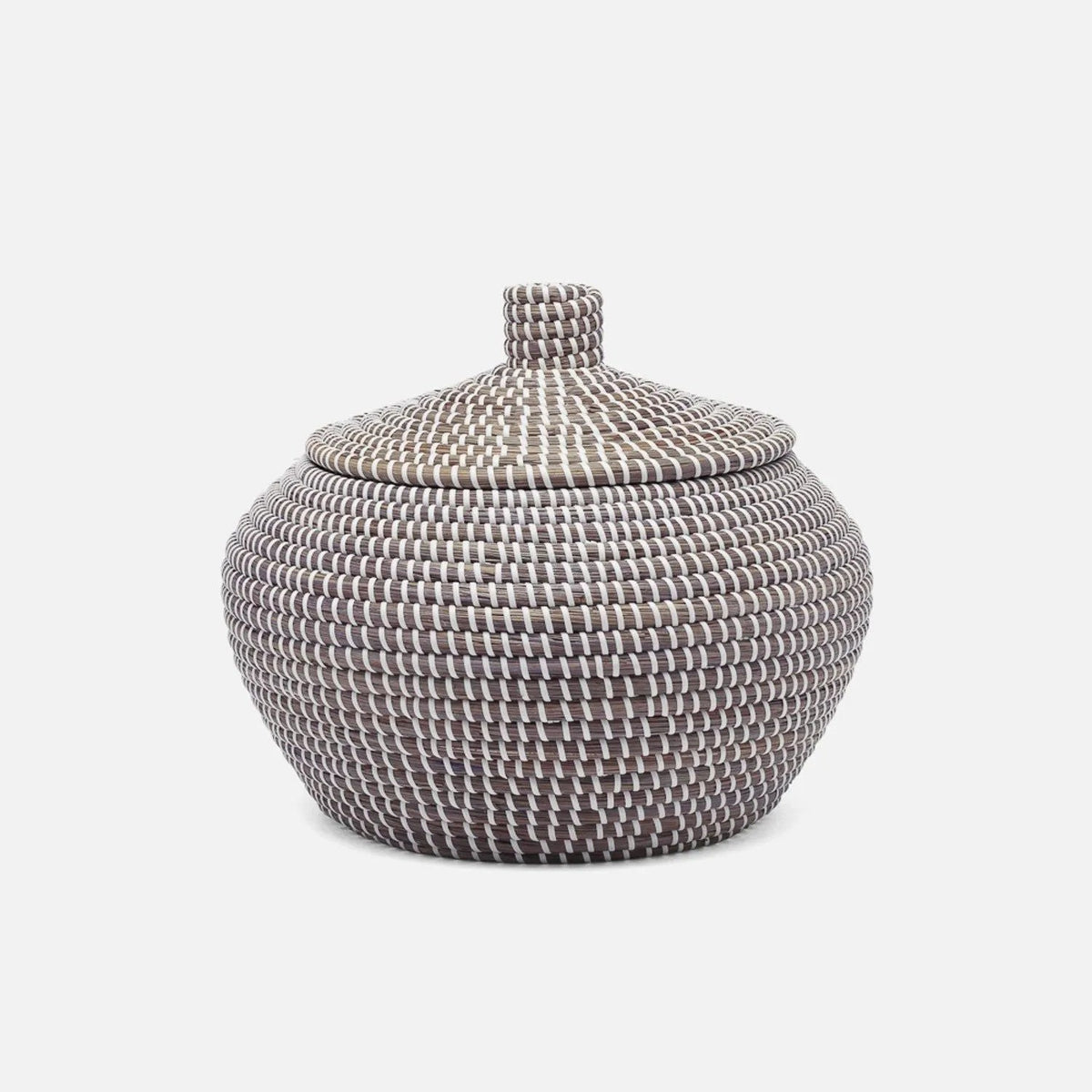 Pigeon and Poodle - PP006818 - Roslyn Round Baskets - Roslyn - Gray/White Seagrass