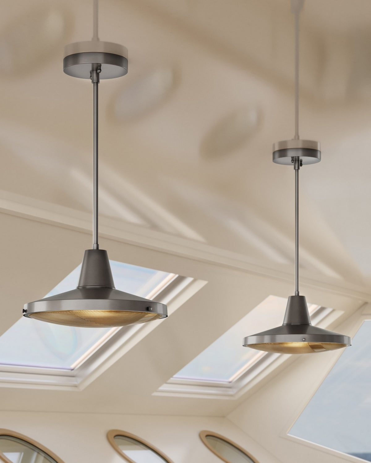 Currey and Company 9500-0027 Mariner Outdoor Pendant in Antique Silver/Clear