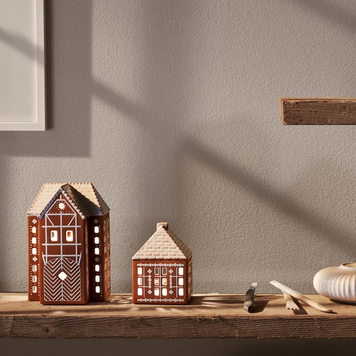 Kähler 693522 Gingerbread Lighthouse in Brown