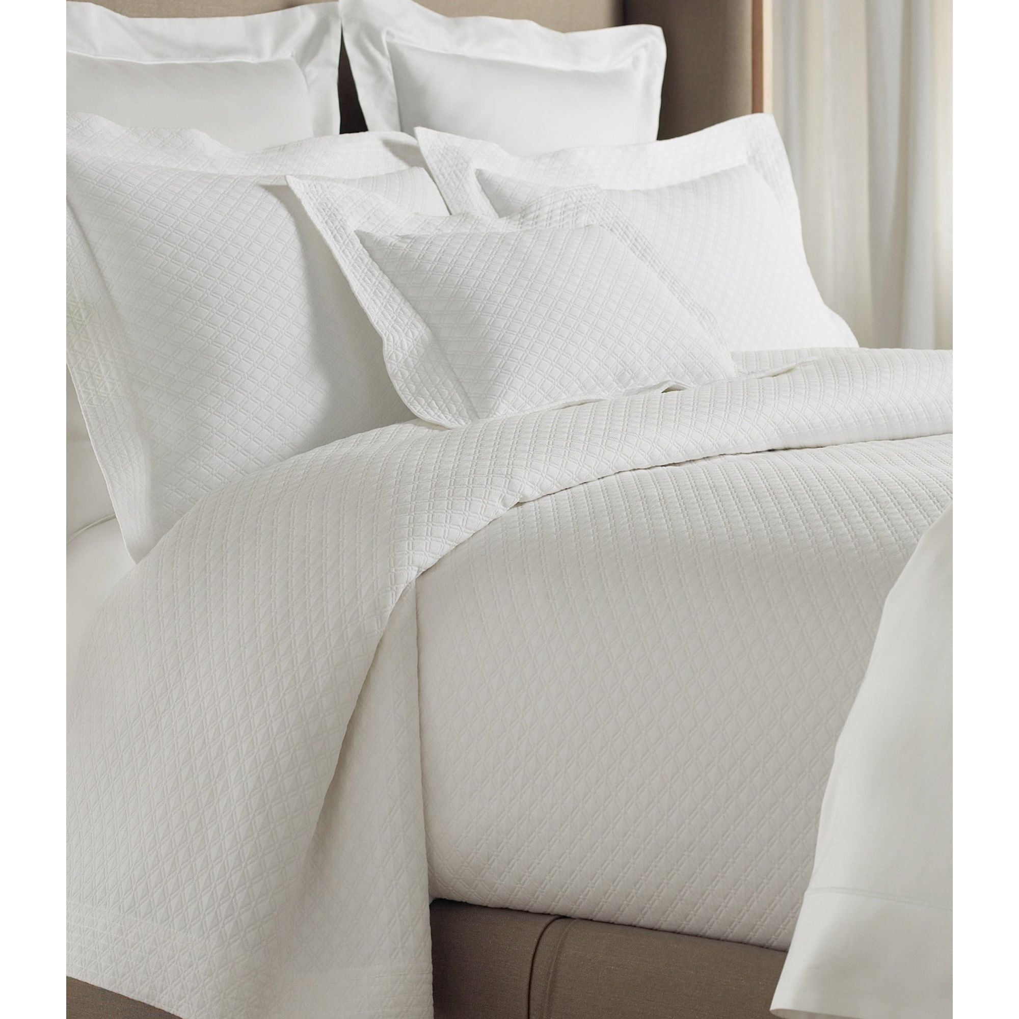 Peacock Alley ALY -4T FLX Alyssa Beige