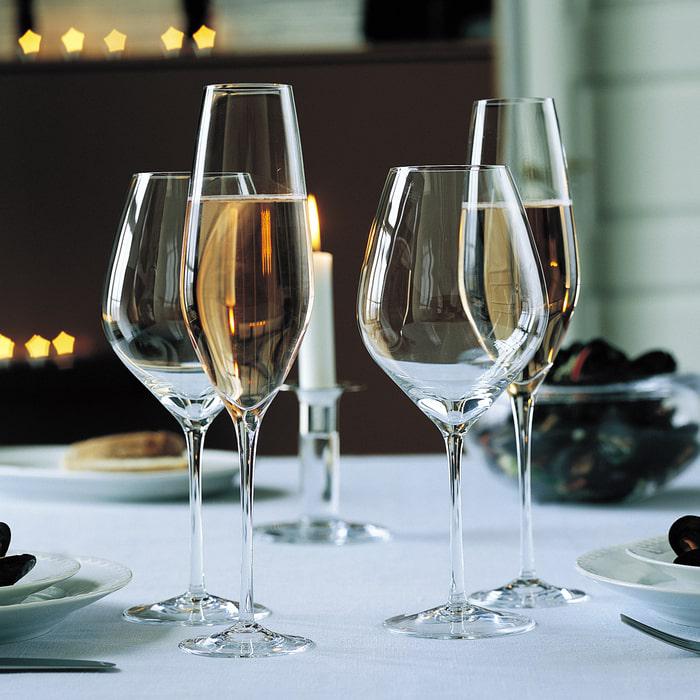 Holmegaard 4402007 Cabernet Wine Glasses in Clear