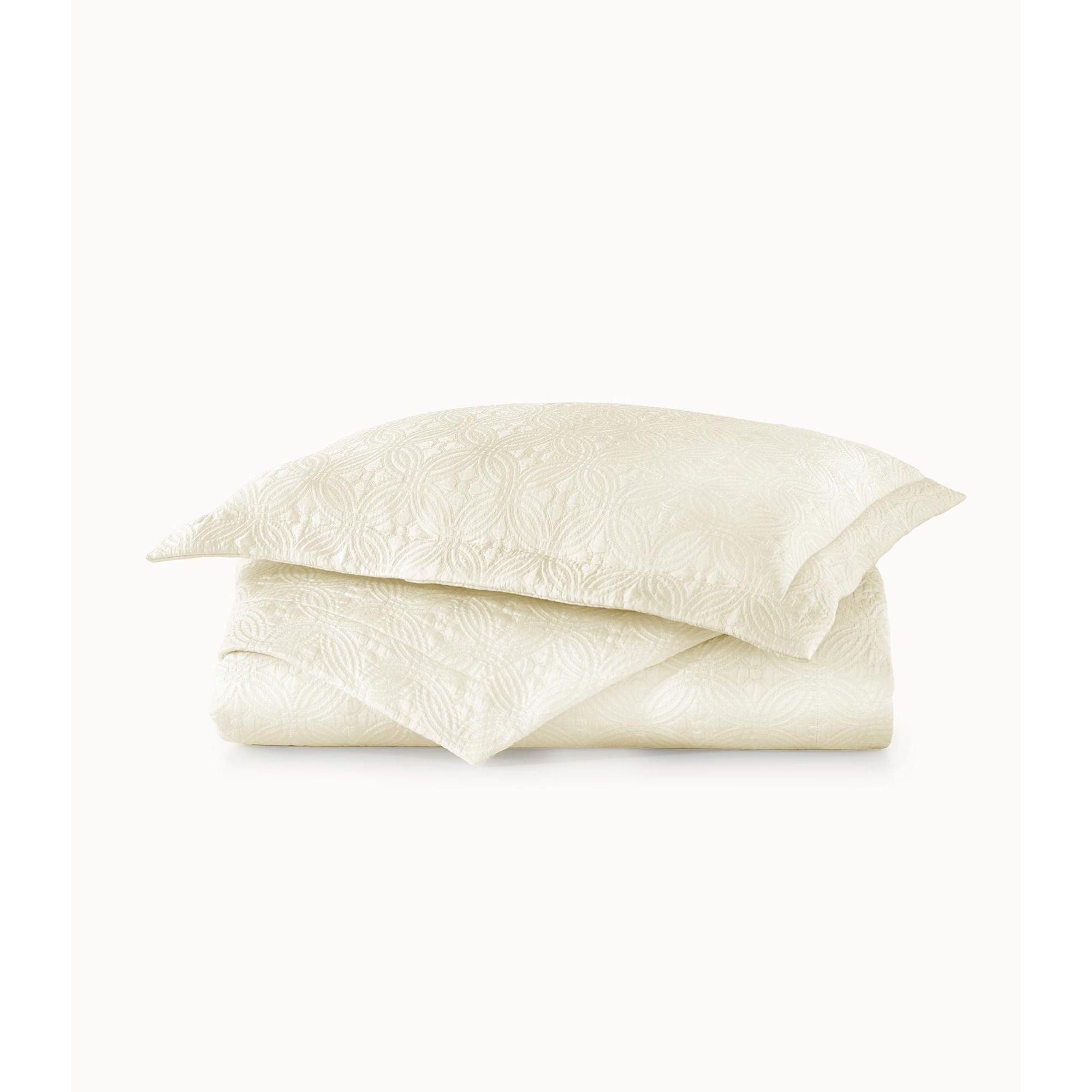 Peacock Alley LUC -4K WHT Lucia Pearl