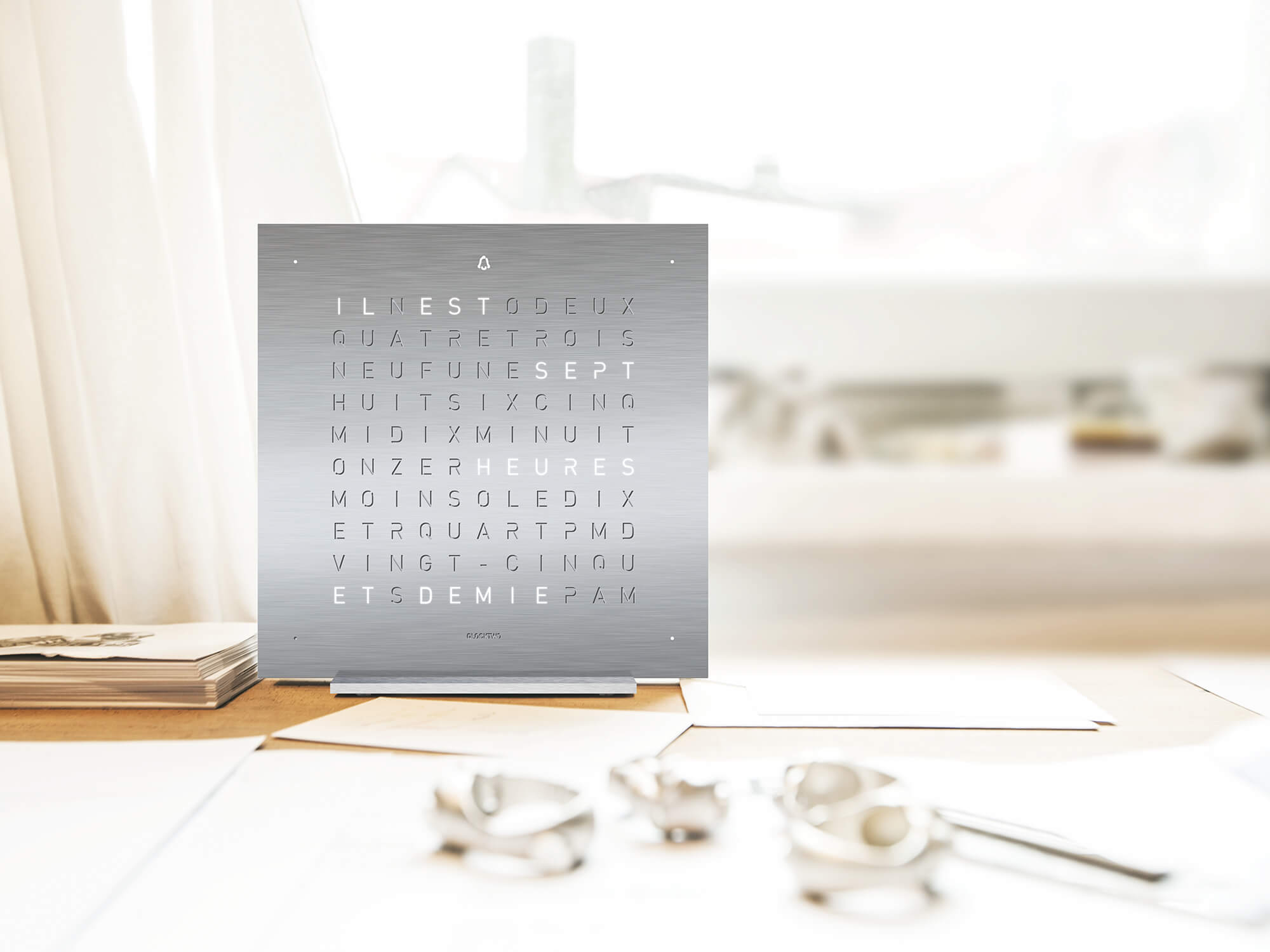 QLOCKTWO T4SSS QLOCKTWO EARTH 13.5 Full Metal