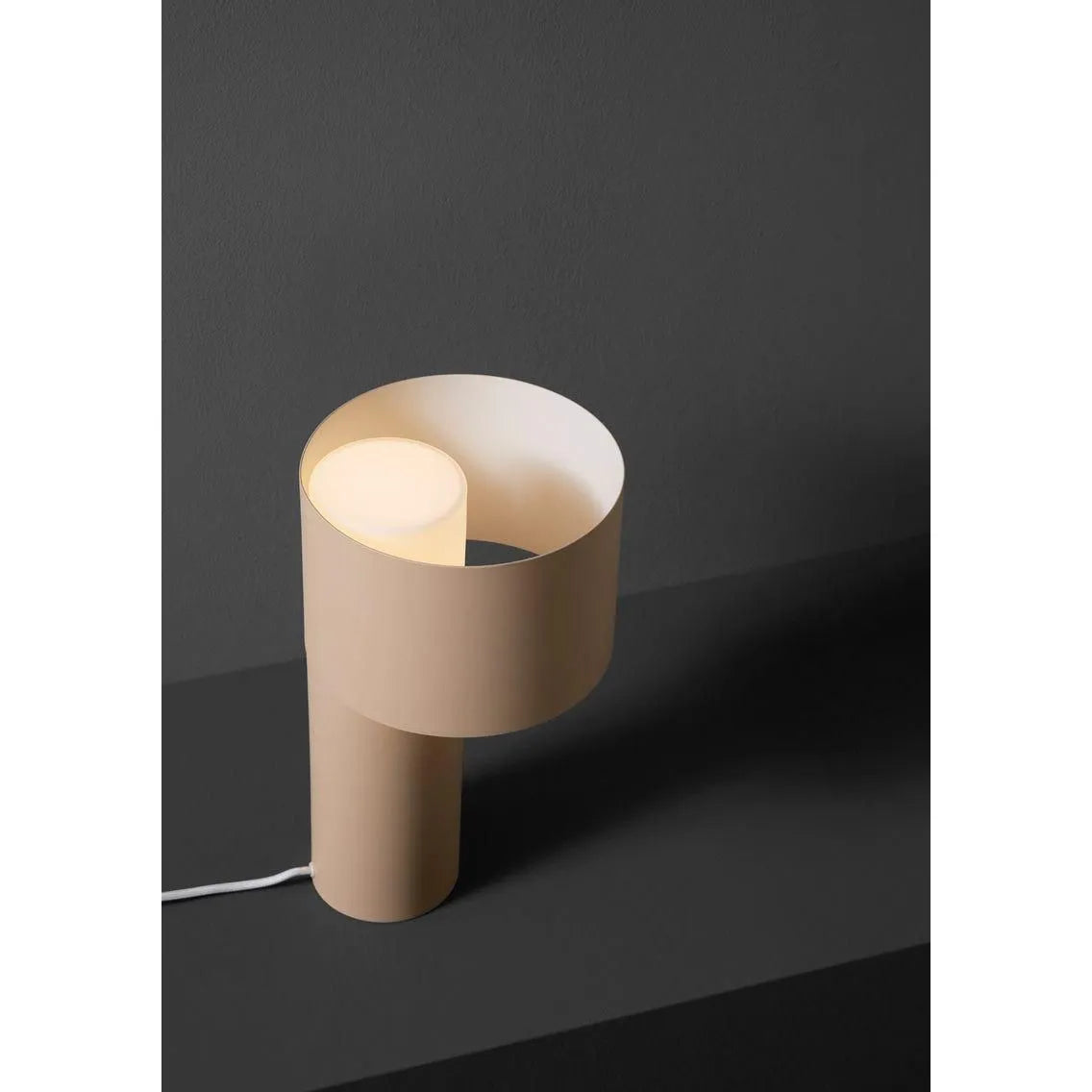 WOUD Design - Tangent Table Lamp - 139300 | The Rug District