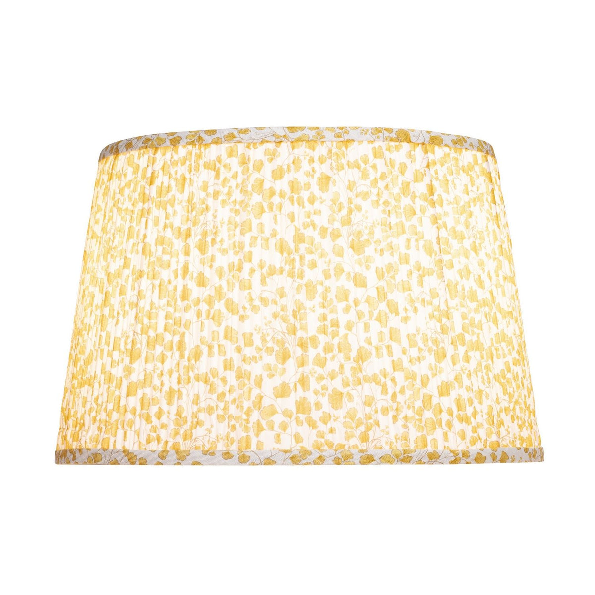 Currey and Company 0900-6016 Maiden Fern Shade in Yellow/Ivory