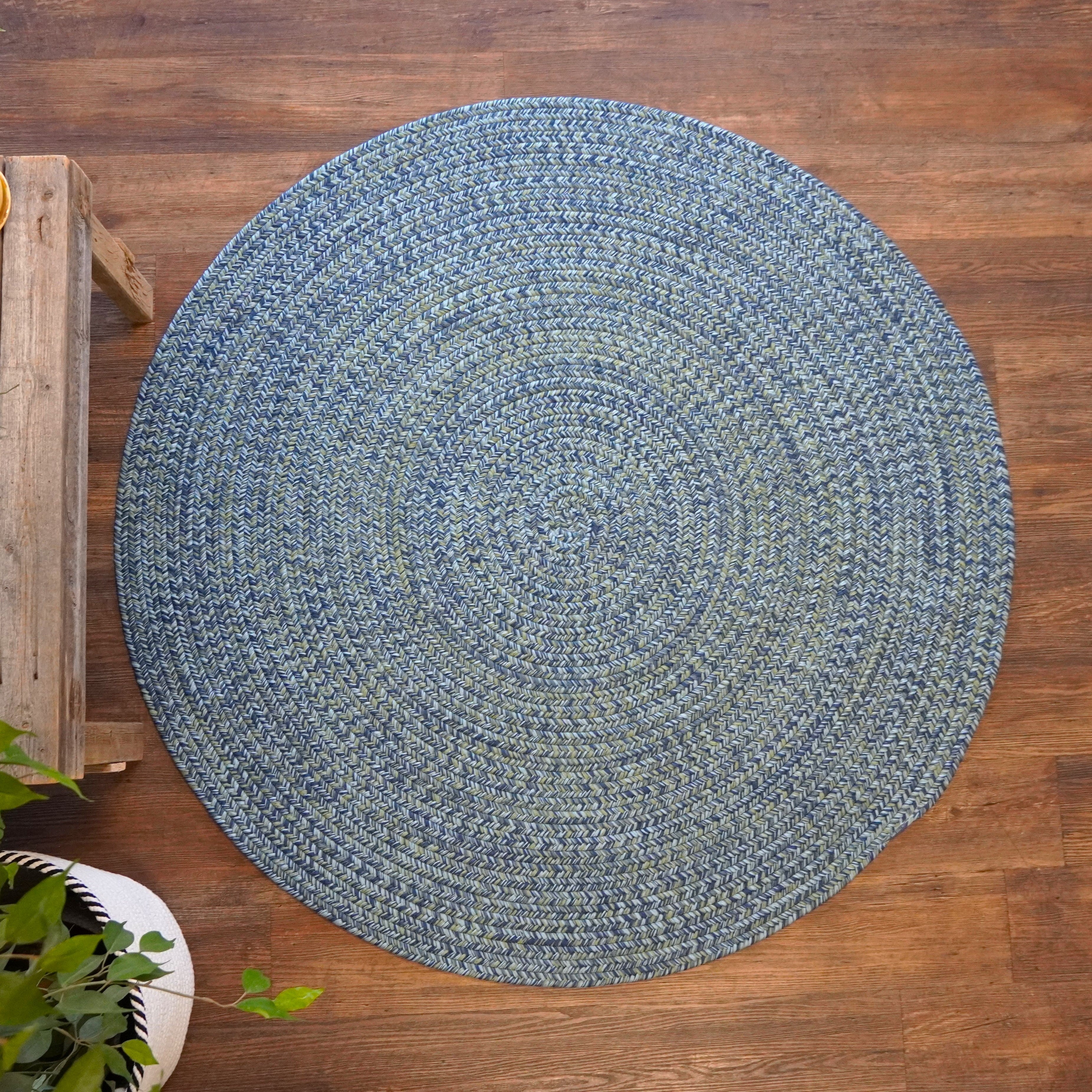 Coastal Home Circle Braid Seaside Blue A348