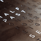 QLOCKTWO LG4SG QLOCKTWO EARTH 90 Creator's Edition Silver & Gold