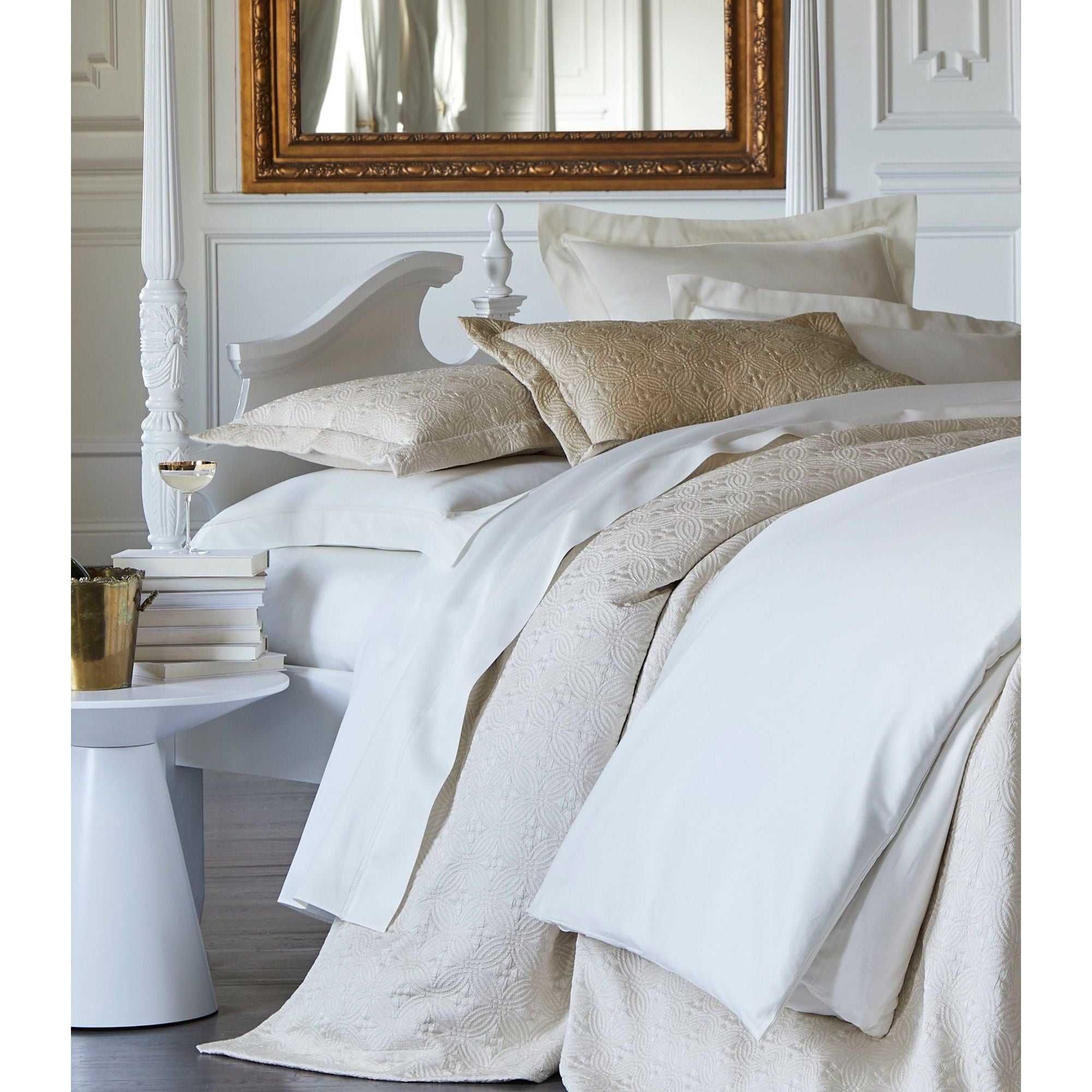 Peacock Alley LUC -4T CHM  Lucia White