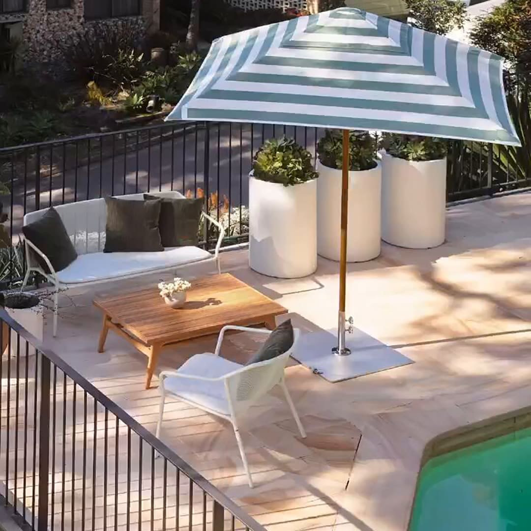 Sundial+ Umbrella – The Rug District