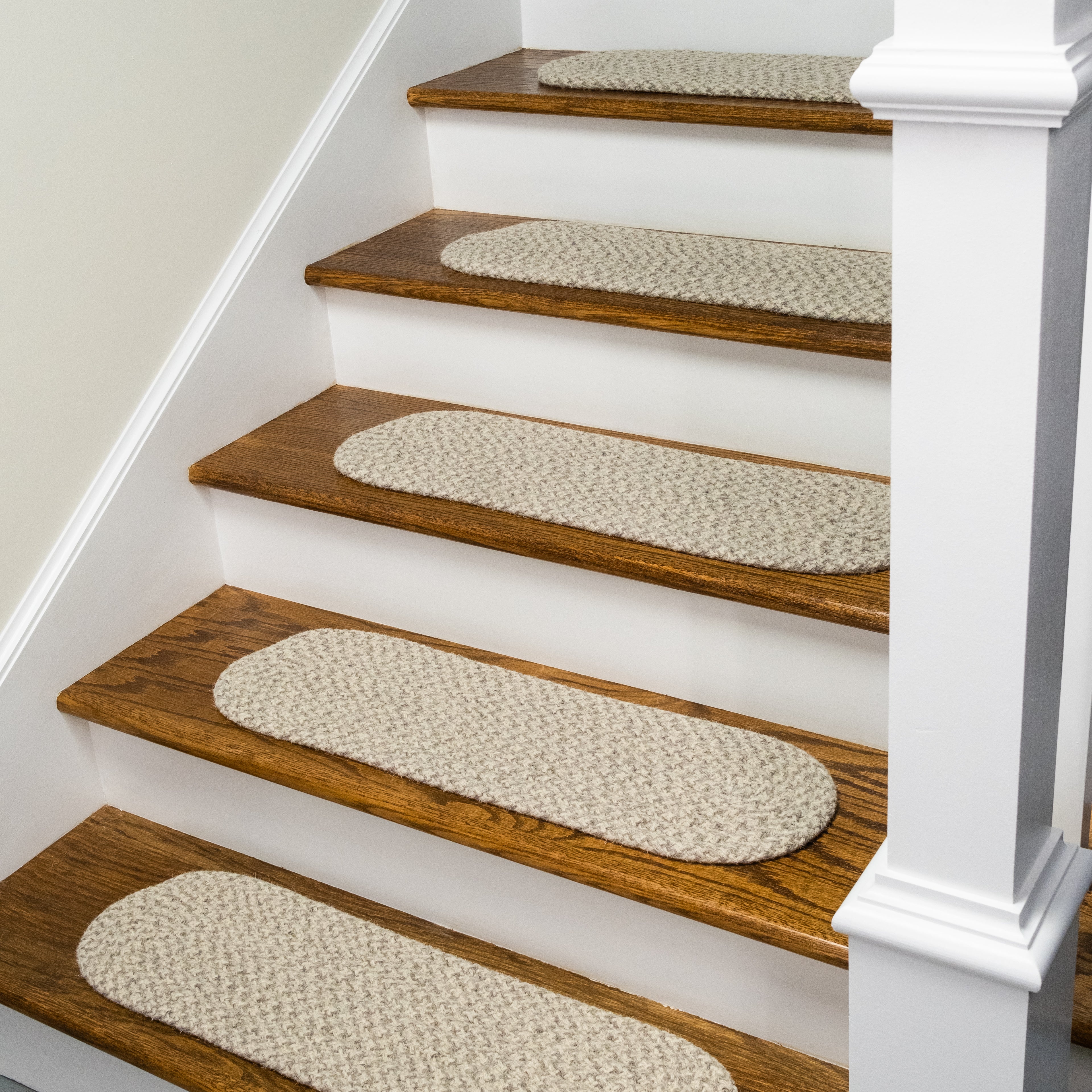 Woven Natural Houndstooth Stair Treads Dark Gray VD32