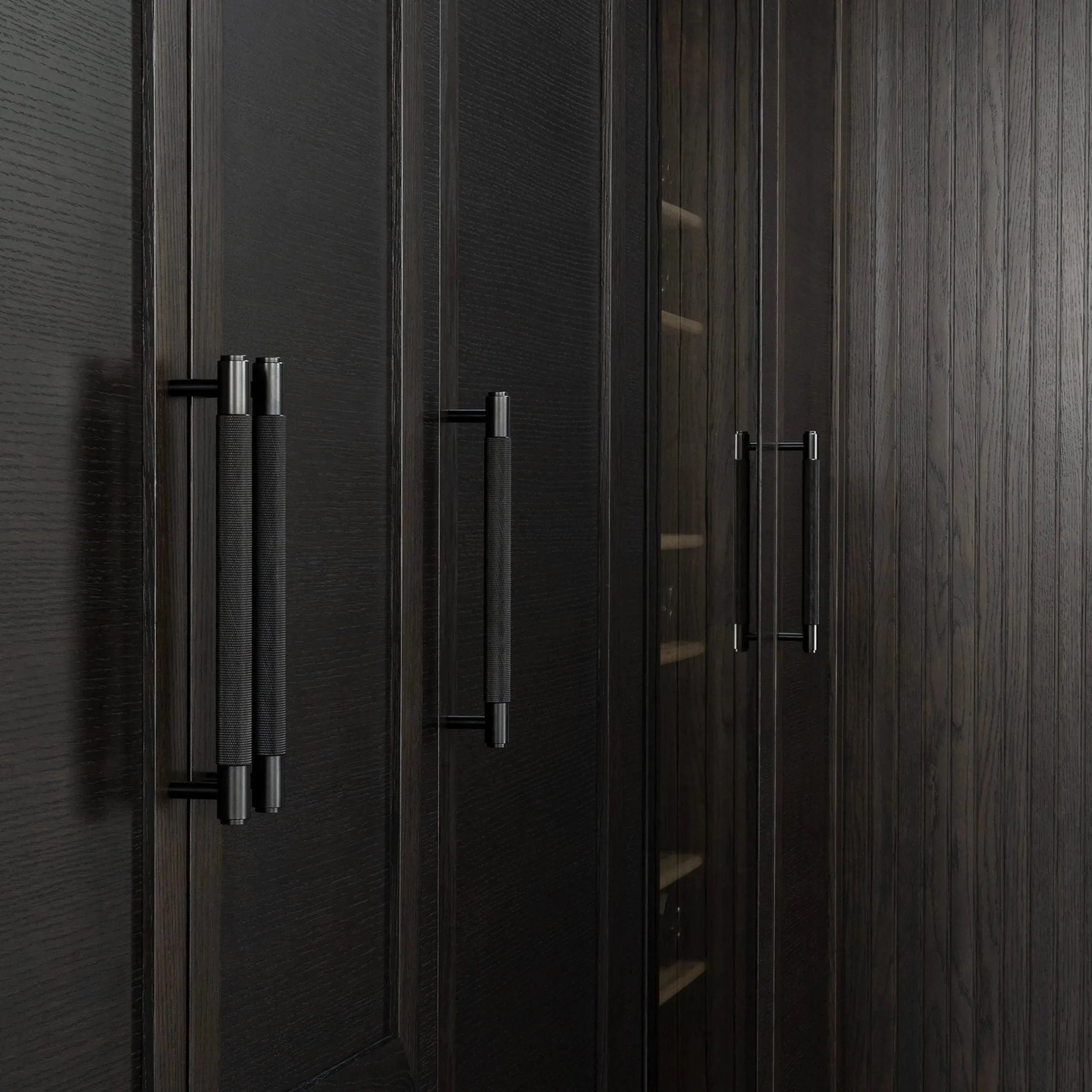 Buster + Punch - Pull Bar - Cross Plate - US-PB-HP-14.2-SM-A | The Rug District