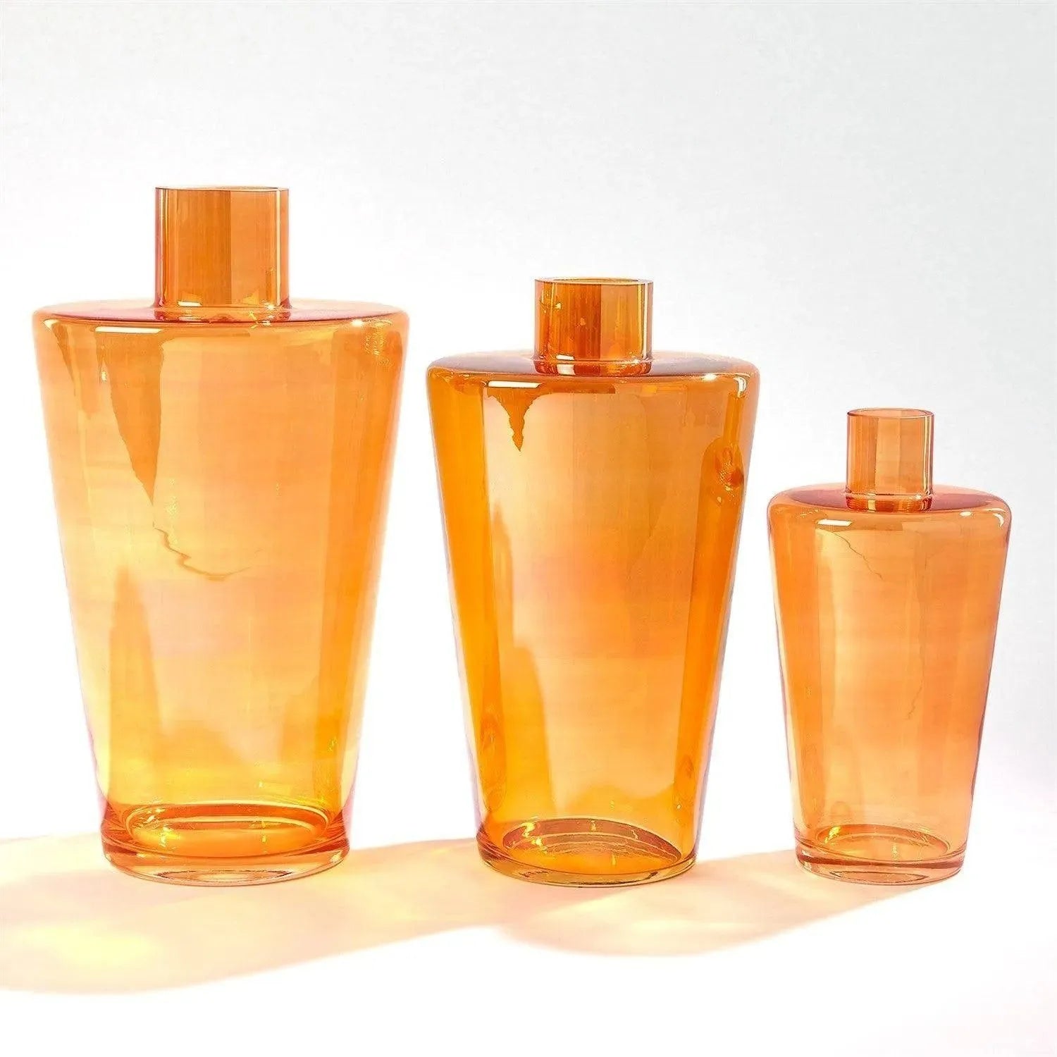 Global Views - Shoulder Vase - 6.60522 | The Rug District