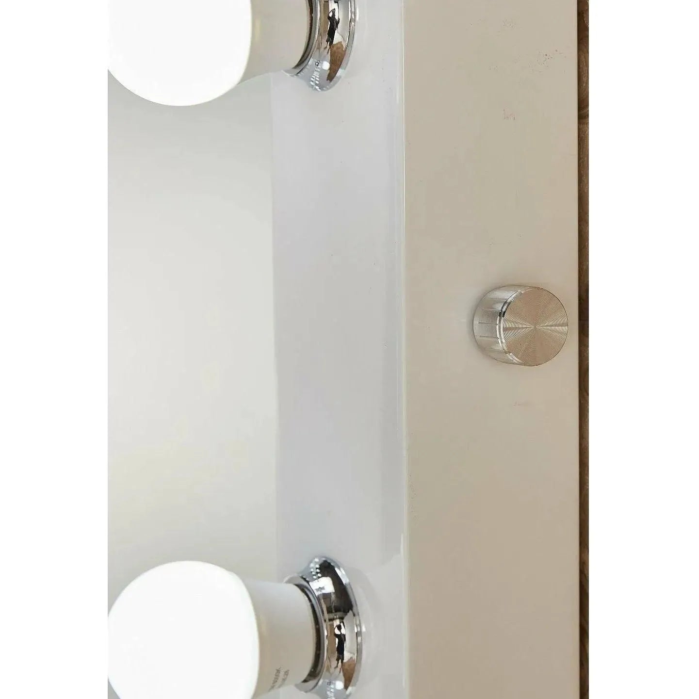 Paris Mirror - Hollywood Dressing LED Mirror - HDRES70283000-BLK | The Rug District