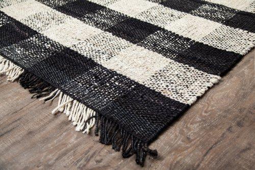 Great Glen Rug Black