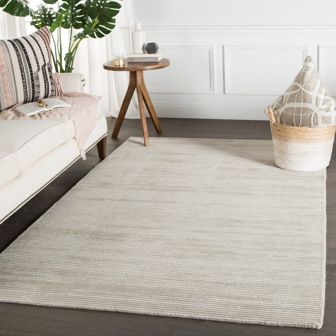 Basis BI03 Basis – The Rug District