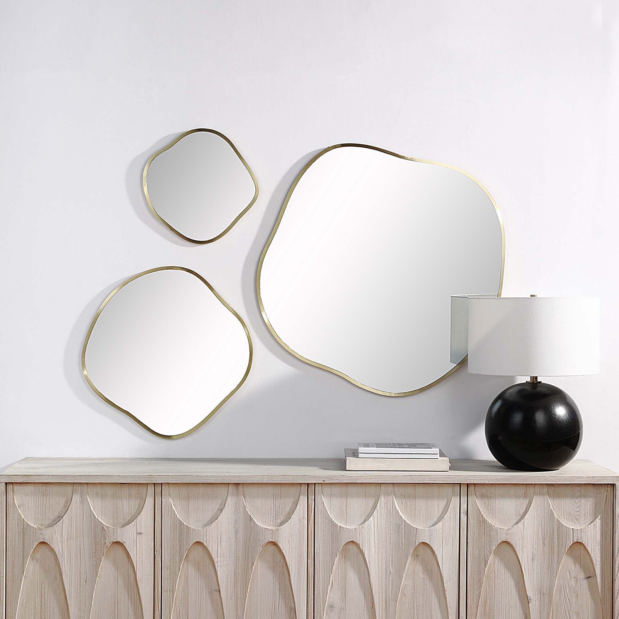 Nucleus Mirror